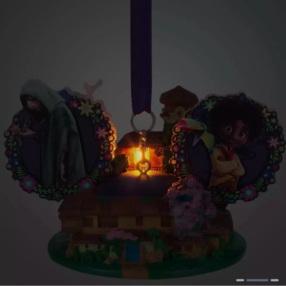 NWT Encanto Ornament Light up - Picture 3 of 3
